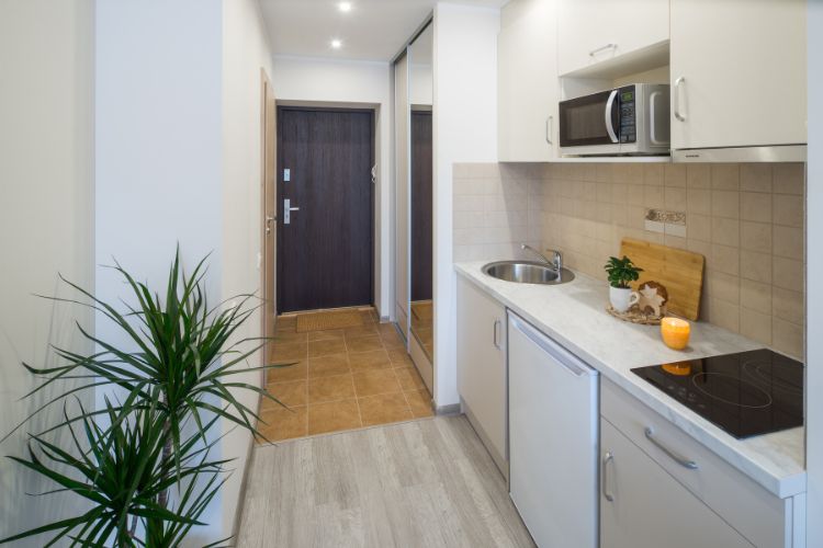 Small Kitchen - Brisbane Bathrooms and Kitchens